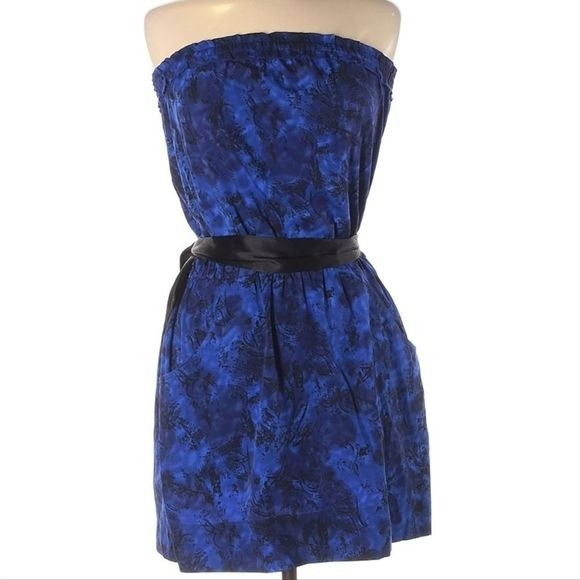 Staring at Stars Dresses & Skirts - Staring at Stars womens blue elastic strapless dress with pockets medium